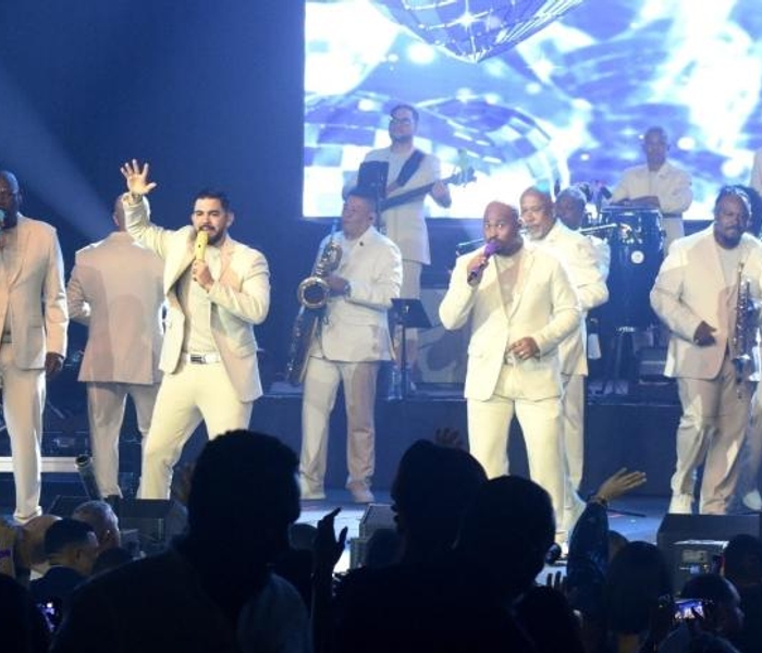 Grupo Niche reconquista Santo Domingo en un tributo emocional a Willie Colon