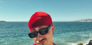 JOHNNY SKY GANA GAVIOTA DE PLATA