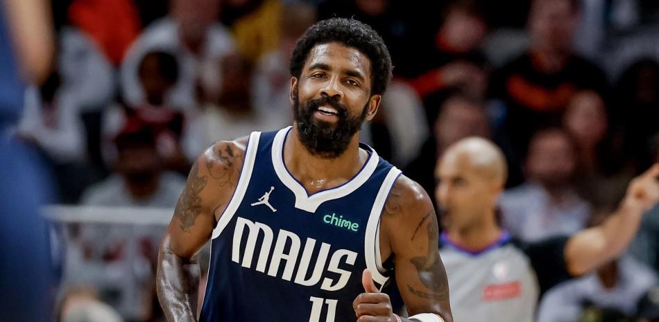 KYRIE IRVING FUERA DE TEMPORADA