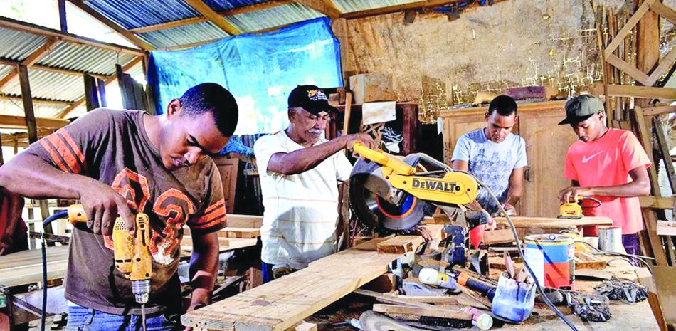 ANTICIPOS PERJUDICAN MICROEMPRESAS Y FORMALIZACION