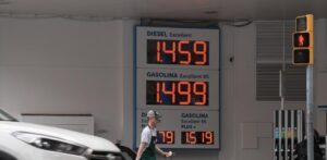 BARRIL DE PETRÓLEO SUPERA LOS 100 DÓLARES