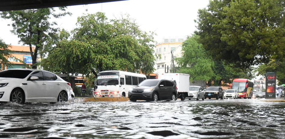 COE ALERTA AMARILLA EN SANTO DOMINGO