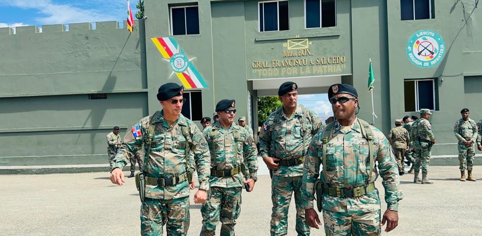 CONTROL FRONTERIZO INTENSA DETENCION HAITIANOS