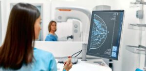 ENSAYO EXPLORA DIETAS PERSONALIZADAS EN CÁNCER MAMARIO