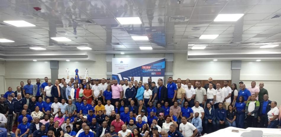 INEFI AVANZA EN ACTUALIZACION CURRICULAR