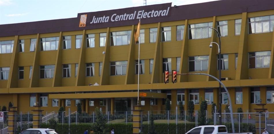 REDISTRIBUCION DE DIPUTADOS EN JCE