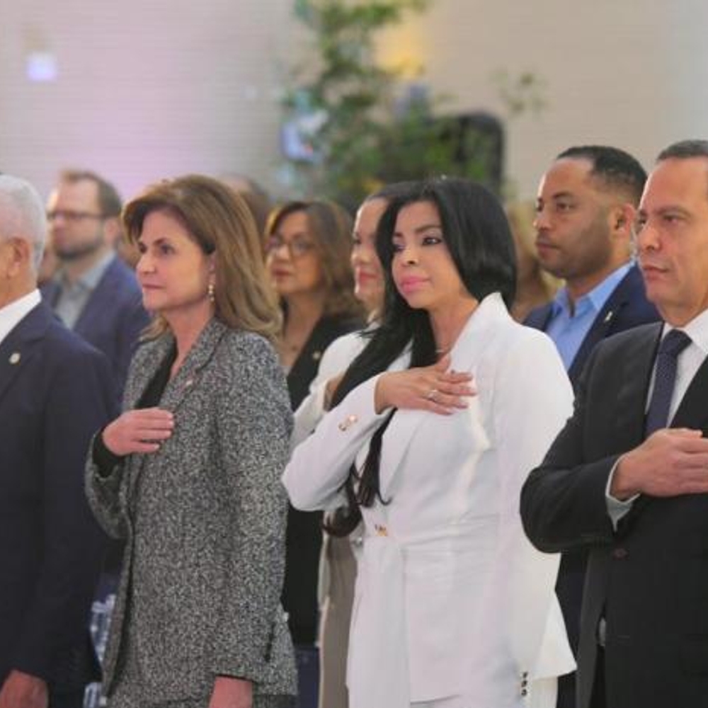 YENI BERENICE PROMUEVE DESMONTE DE CULTURA VIOLENTA