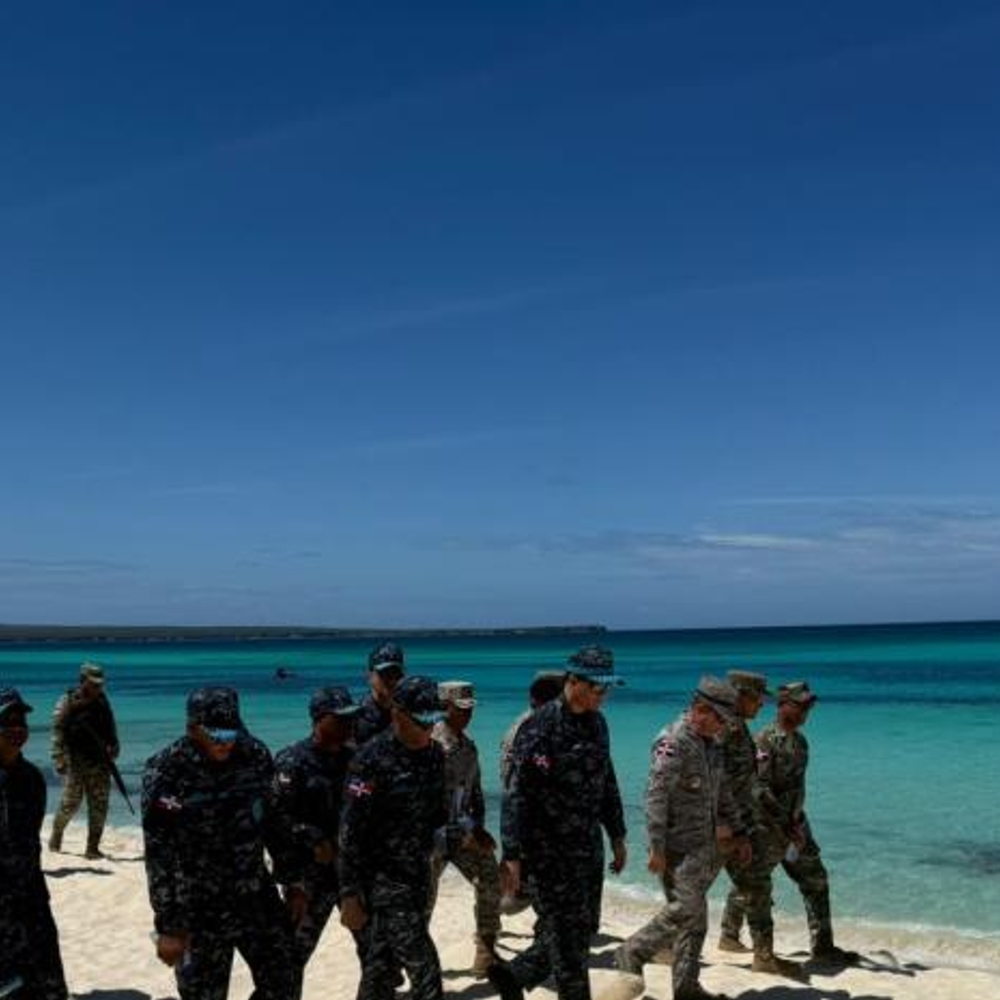 LAS COSTAS DE PEDERNALES ATRAEN MULTITUDES DEL SUR