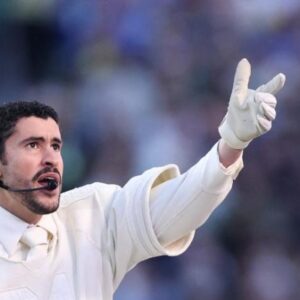 VISITA DEL PONTÍFICE EN ESPAÑA Y SHOW DE REGGAETON SIMULTÁNEOS