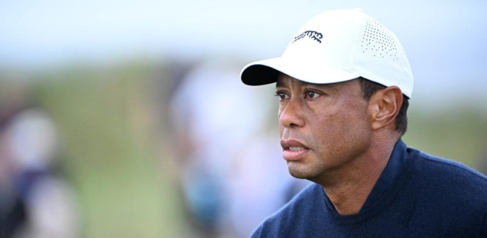 WOODS CONVERSO CON EL PRESIDENTE TRAS SU ACCIDENTE