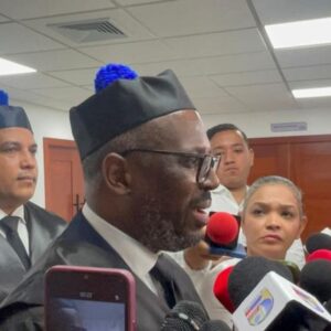 JUEZA DENIEGA EXCLUSIÓN DE CAMACHO EN AUDIENCIA POR SOBORNO A FISCAL
