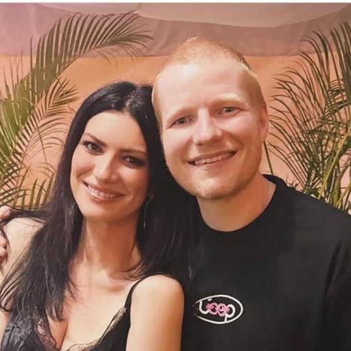Laura Pausini en concierto de Ed Sheeran promete sorpresa para su presentacion en Republica Dominicana