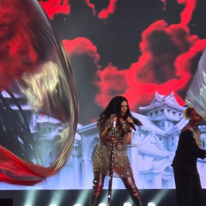 Laura Pausini reconquista el corazon dominicano despues de catorce anos