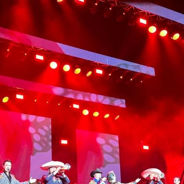 Los Tigres del Norte arrasan en Santo Domingo con su musica nortena