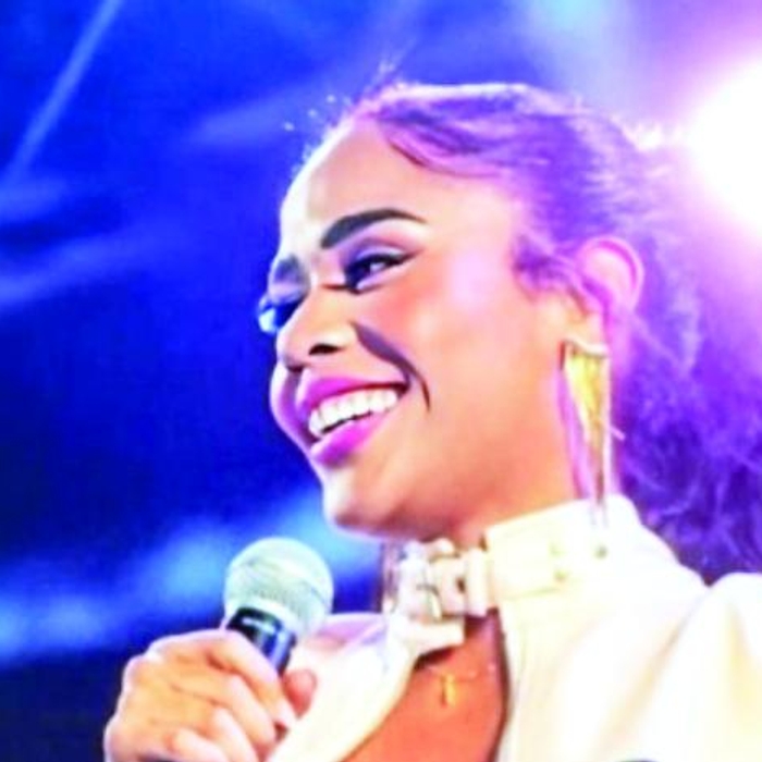 Steffany Constanza recibe nominacion a los Premios Estela en Guatemala