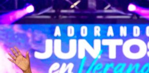 Constanza se llena de fe y música con concierto cristiano multitudinario